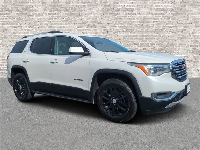 2018 GMC Acadia SLT-1's photo