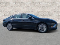 2026 Hyundai Sonata Hybrid SEL Sedan