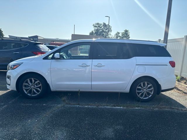 2020 Kia Sedona EX's photo