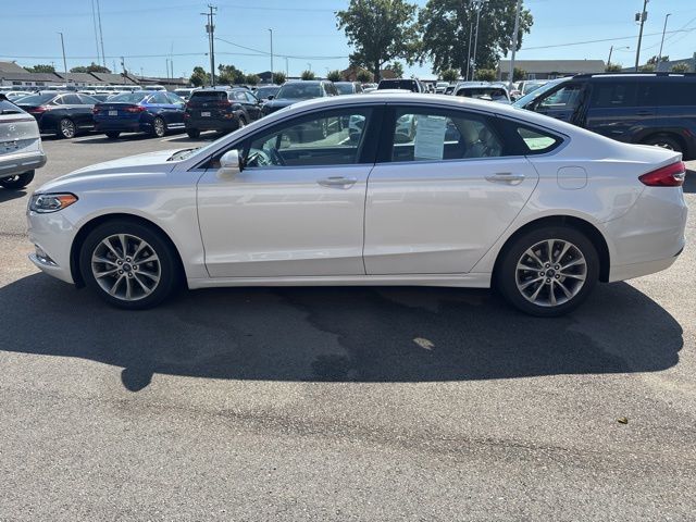 2017 Ford Fusion SE FWD's photo