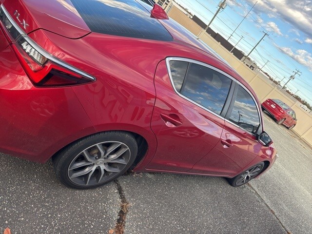 2019 Acura ILX Premium photo 2
