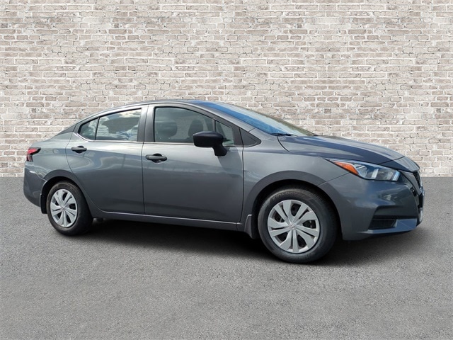 2021 Nissan Versa Sedan