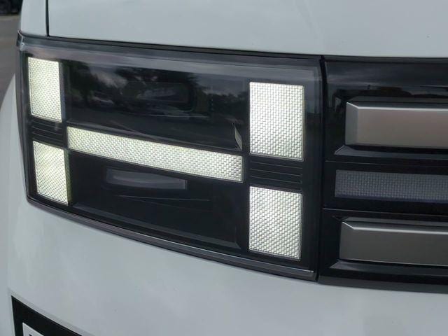 2026 Hyundai Santa Fe SE - Photo 9