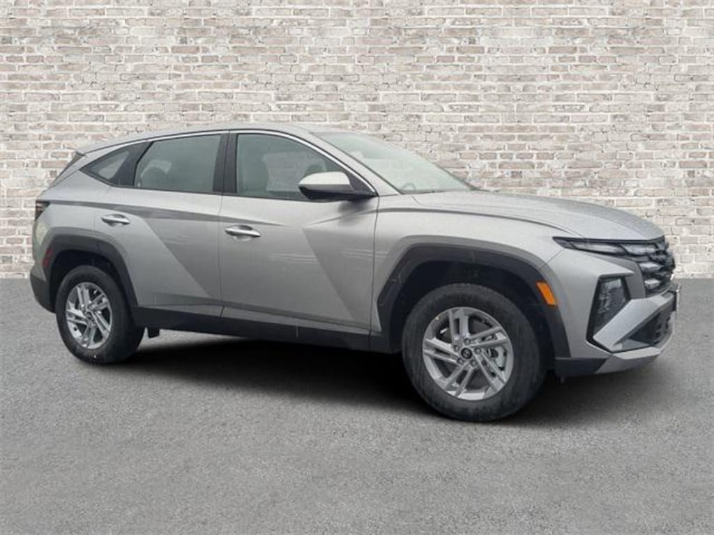 New 2026 Hyundai Tucson SE AWD SUV