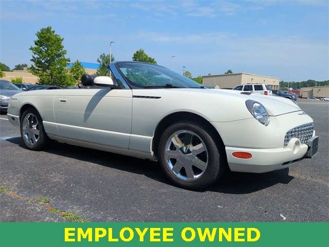 Used 2002 Ford Thunderbird Deluxe with VIN 1FAHP60A92Y110033 for sale in Midlothian, VA