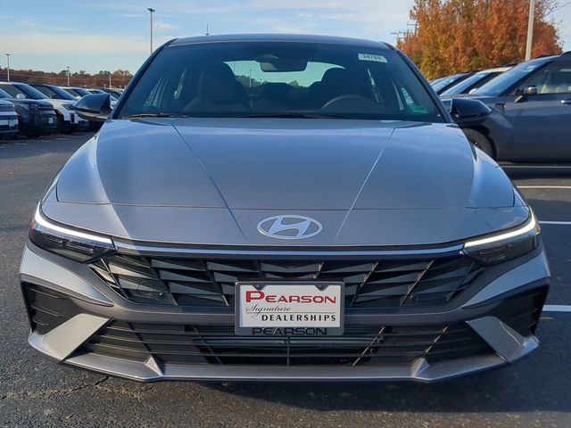 2026 Hyundai Elantra SEL Sport - Photo 8