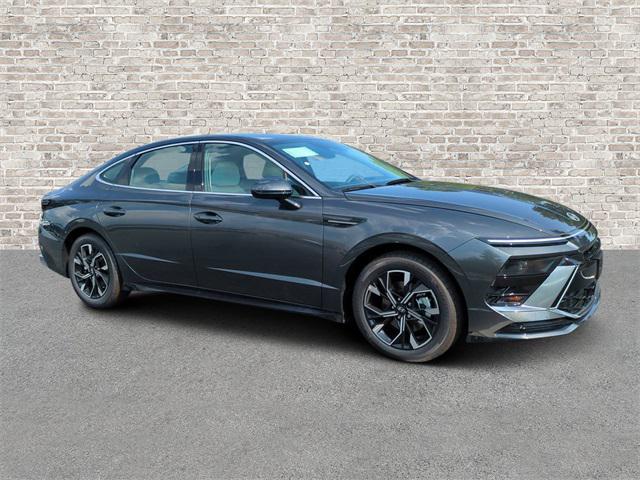 2025 Hyundai Sonata Sedan 