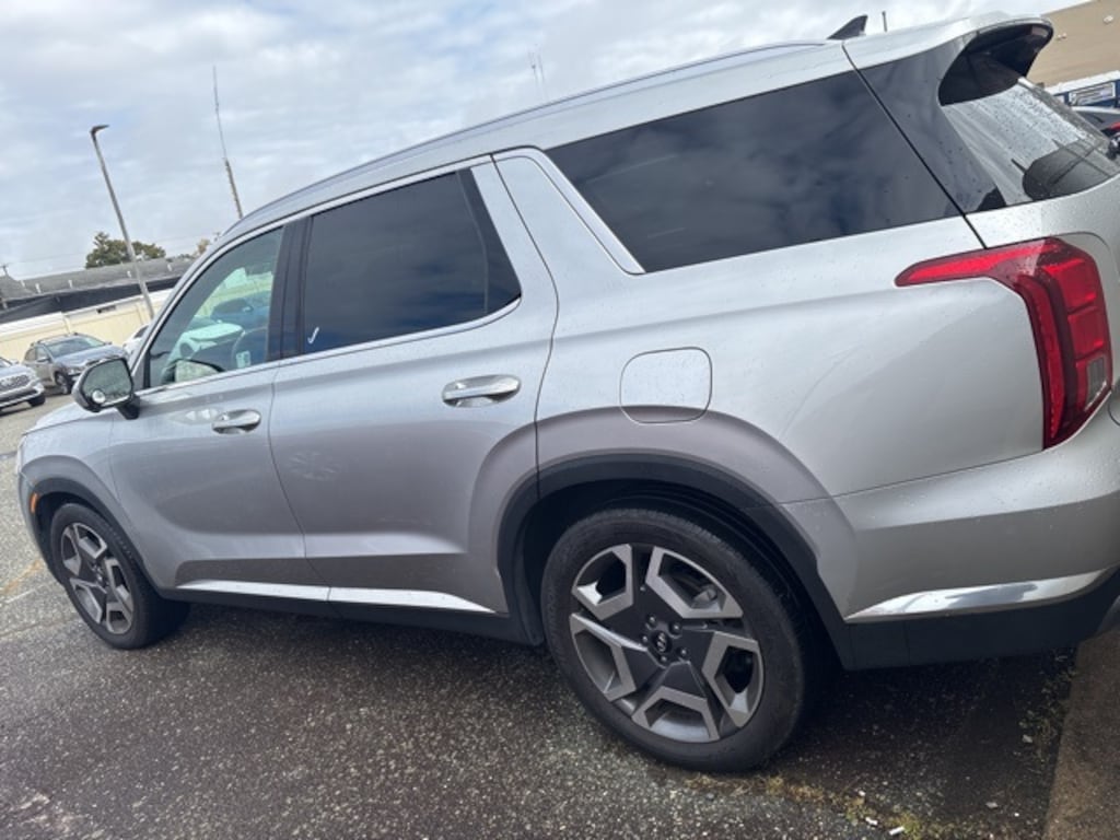 Used 2024 Hyundai Palisade Limited SUV