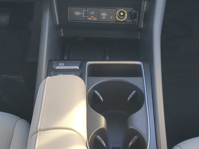 2026 Hyundai Sonata SEL - Photo 17
