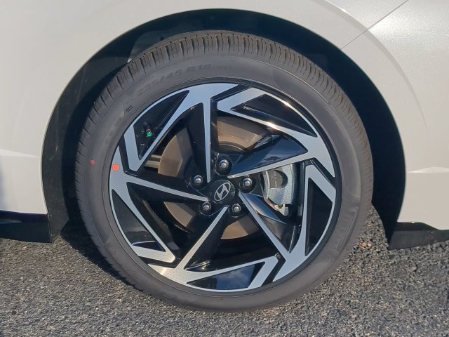 2026 Hyundai Sonata SEL - Photo 10