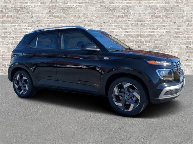 2026 Hyundai Venue SEL's photo