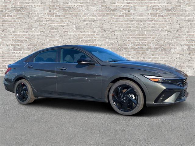 2026 Hyundai Elantra SEL's photo