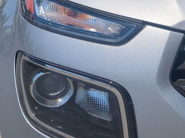 2025 Hyundai Venue SEL - Photo 9