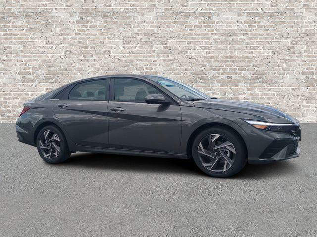 2026 Hyundai Elantra Sedan 