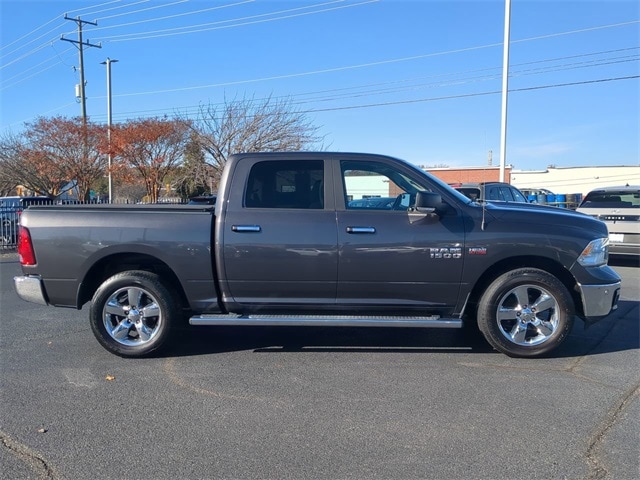 2017 Ram 1500 Big Horn photo 3