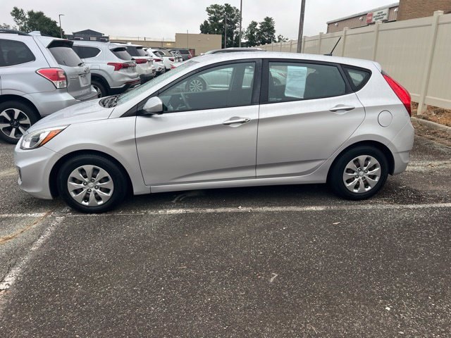 Used 2017 Hyundai Accent SE with VIN KMHCT5AE7HU350222 for sale in Midlothian, VA