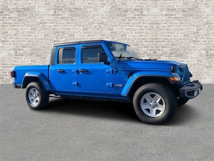 2021 Jeep Gladiator Sport Truck Crew Cab