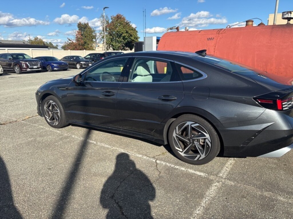 Certified 2024 Hyundai Sonata SEL Sedan