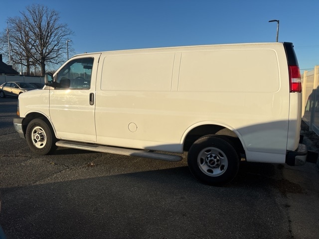 2019 GMC Savana Cargo Work Van's photo