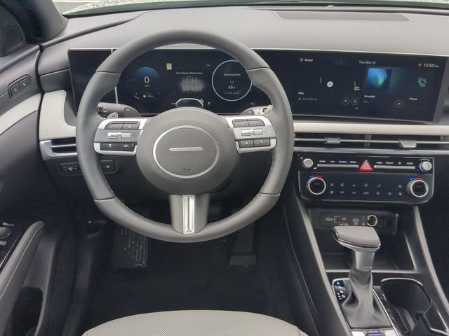 2025 Hyundai Santa Cruz Limited - Photo 14