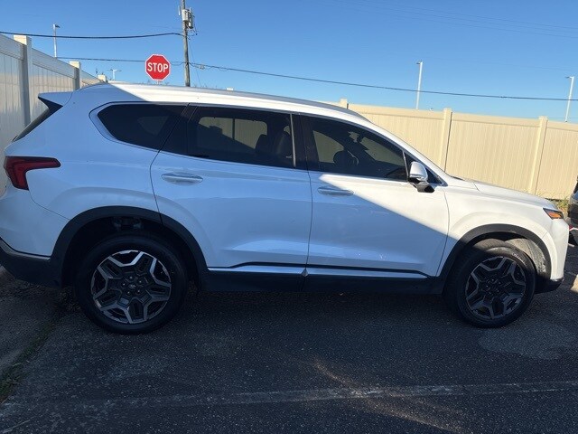 2022 Hyundai Santa Fe Limited photo 2