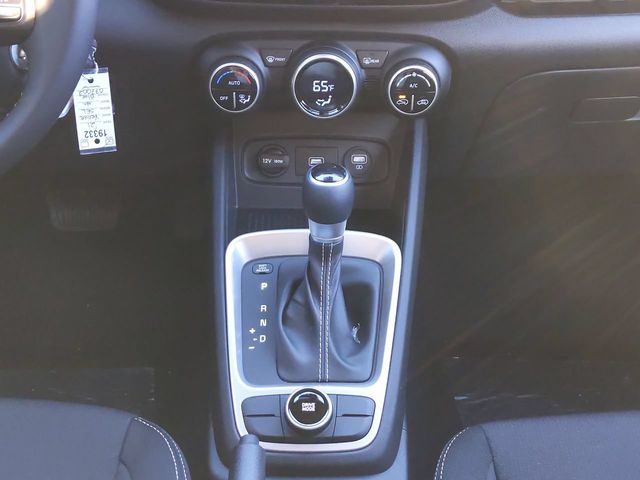 2021 Hyundai Venue SEL - Photo 17