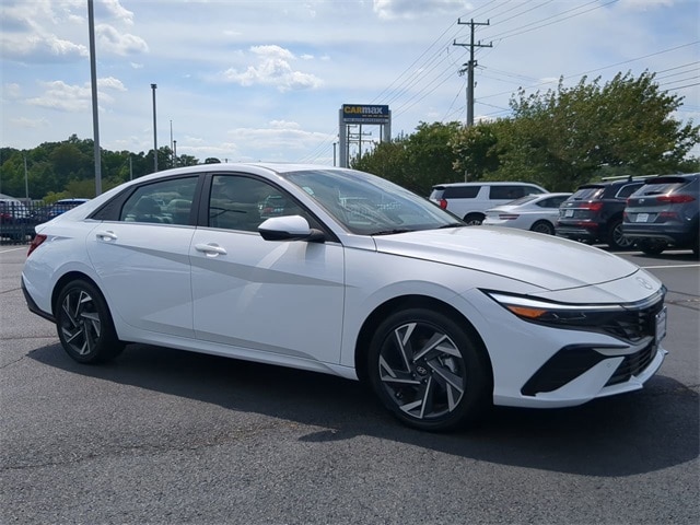 Used 2024 Hyundai Elantra Limited with VIN KMHLN4DJ0RU105065 for sale in Midlothian, VA