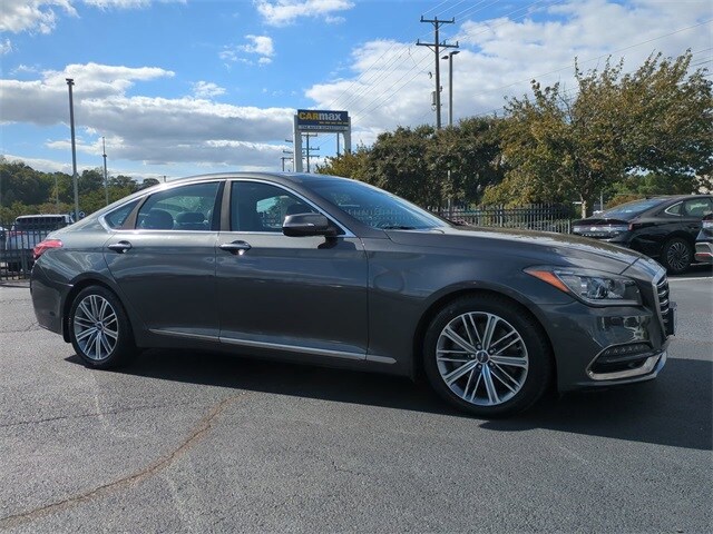 2018 Genesis G80 3.8 photo 2