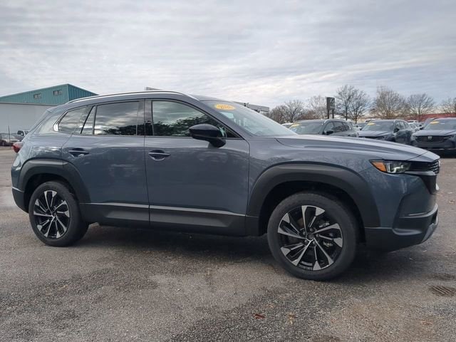 2026 Mazda CX-50 Premium Plus's photo