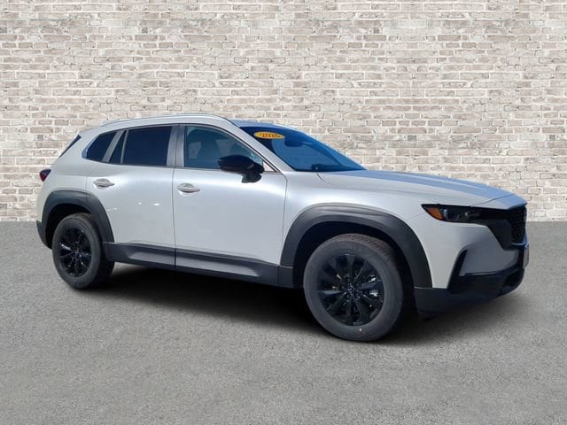 2026 Mazda CX-50 Select's photo