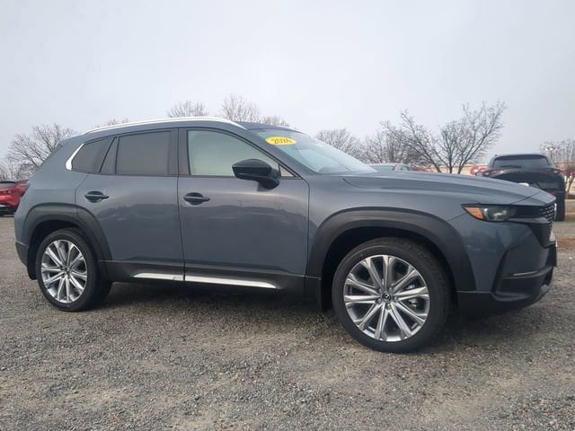 2026 Mazda CX-50 Premium's photo