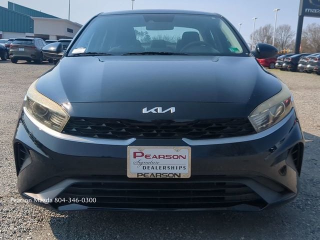 2023 Kia Forte LXS - Photo 9