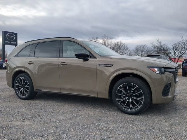 2026 Mazda CX-70 Premium's photo