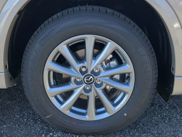 2025 Mazda CX-5 S Preferred package - Photo 10