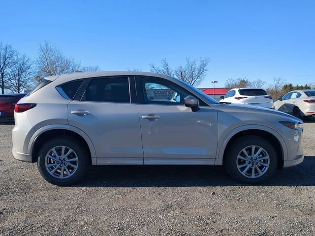 2025 Mazda CX-5 S Preferred package - Photo 3
