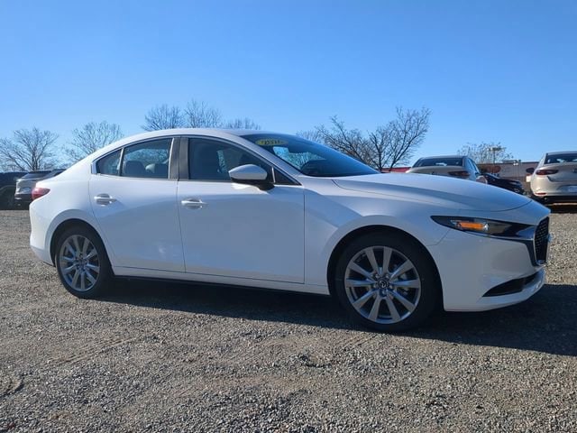 2026 Mazda Mazda3 Preferred's photo