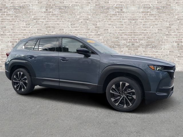 2026 Mazda CX-50 Premium Plus's photo