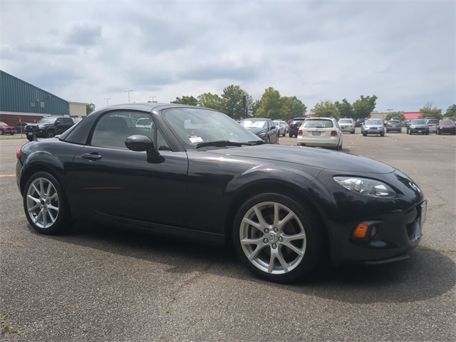 Used 2015 Mazda MX-5 Miata Grand Touring with VIN JM1NC2NF6F0240135 for sale in Richmond, VA