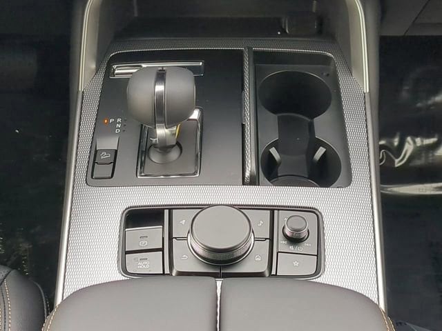 2026 Mazda CX-90 Premium Package - Photo 17