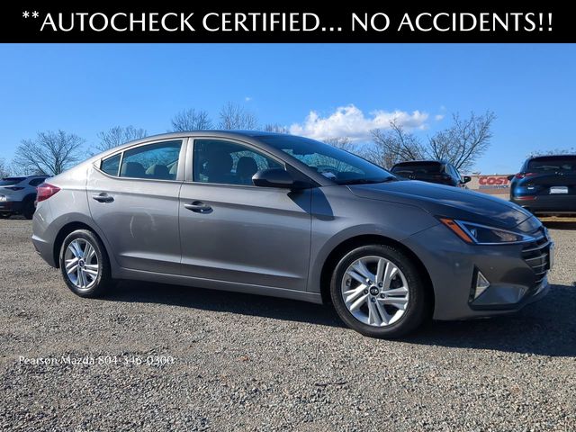 2020 Hyundai Elantra SEL's photo