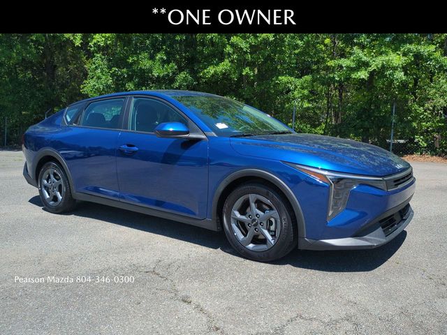 2025 Kia K4 LXS AT's photo