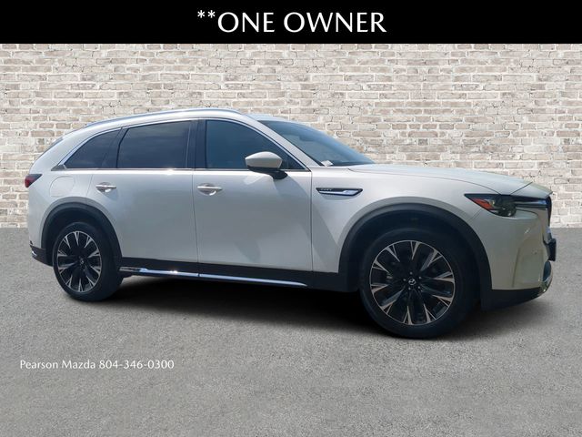2024 Mazda CX-90 PHEV Premium Package's photo