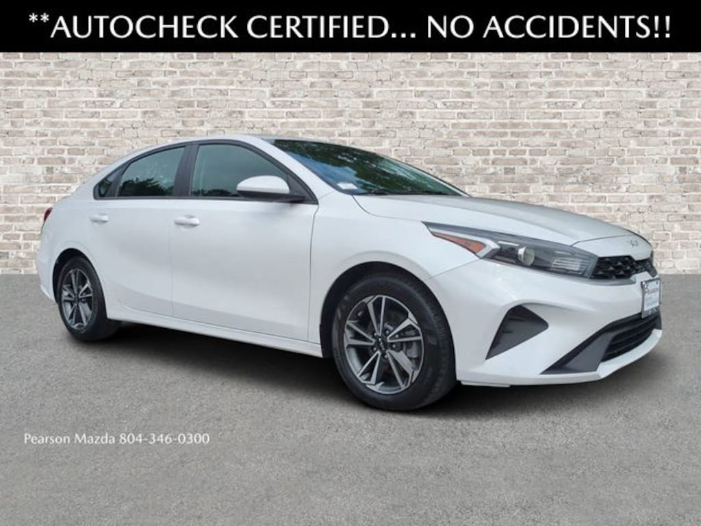 Used 2023 Kia Forte LXS Sedan