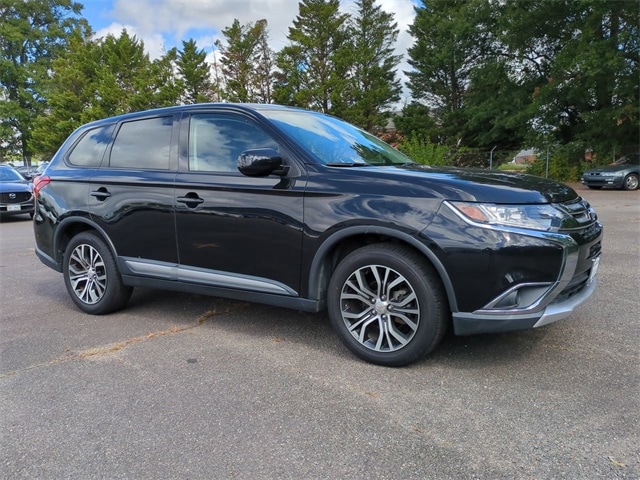 Used 2018 Mitsubishi Outlander ES with VIN JA4AD2A39JZ052974 for sale in Richmond, VA