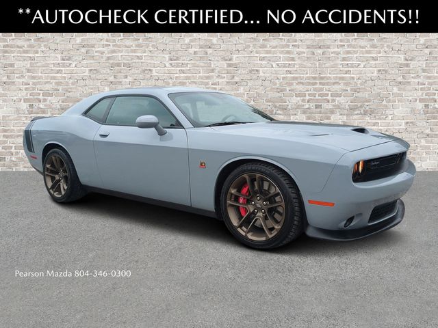 2021 Dodge Challenger R/T's photo