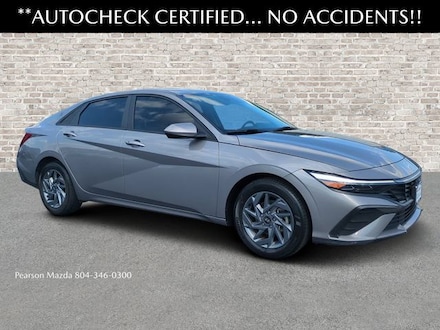 2024 Hyundai Elantra SEL Sedan M8400