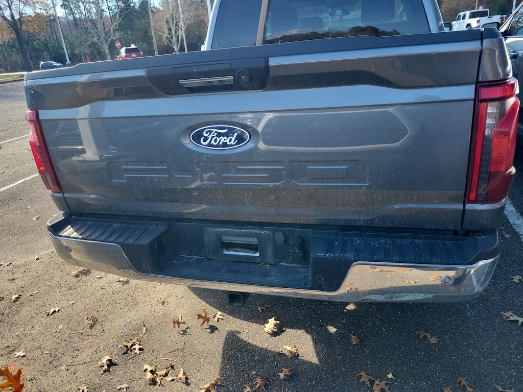 2024 Ford F-150 XLT photo 3