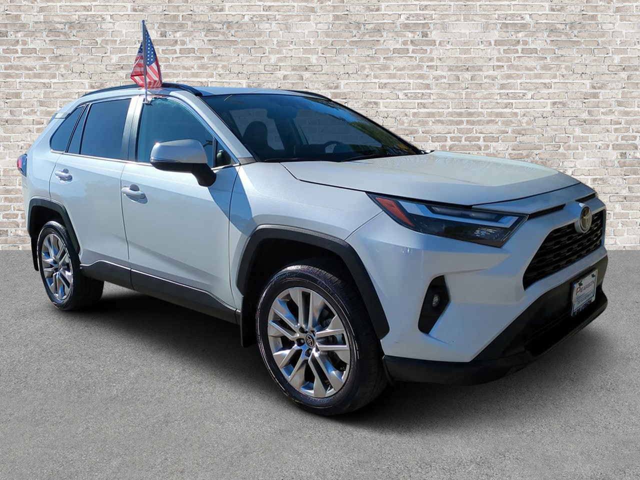 2024 Toyota RAV4 XLE Premium's photo