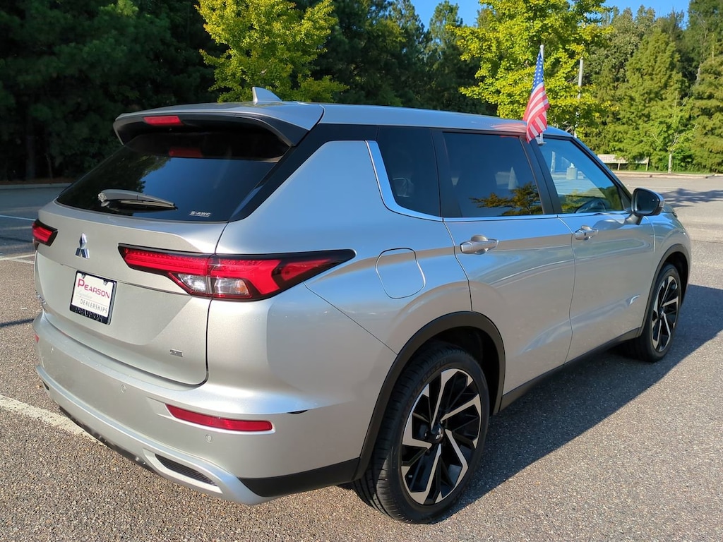 Used 2024 Mitsubishi Outlander SE SUV