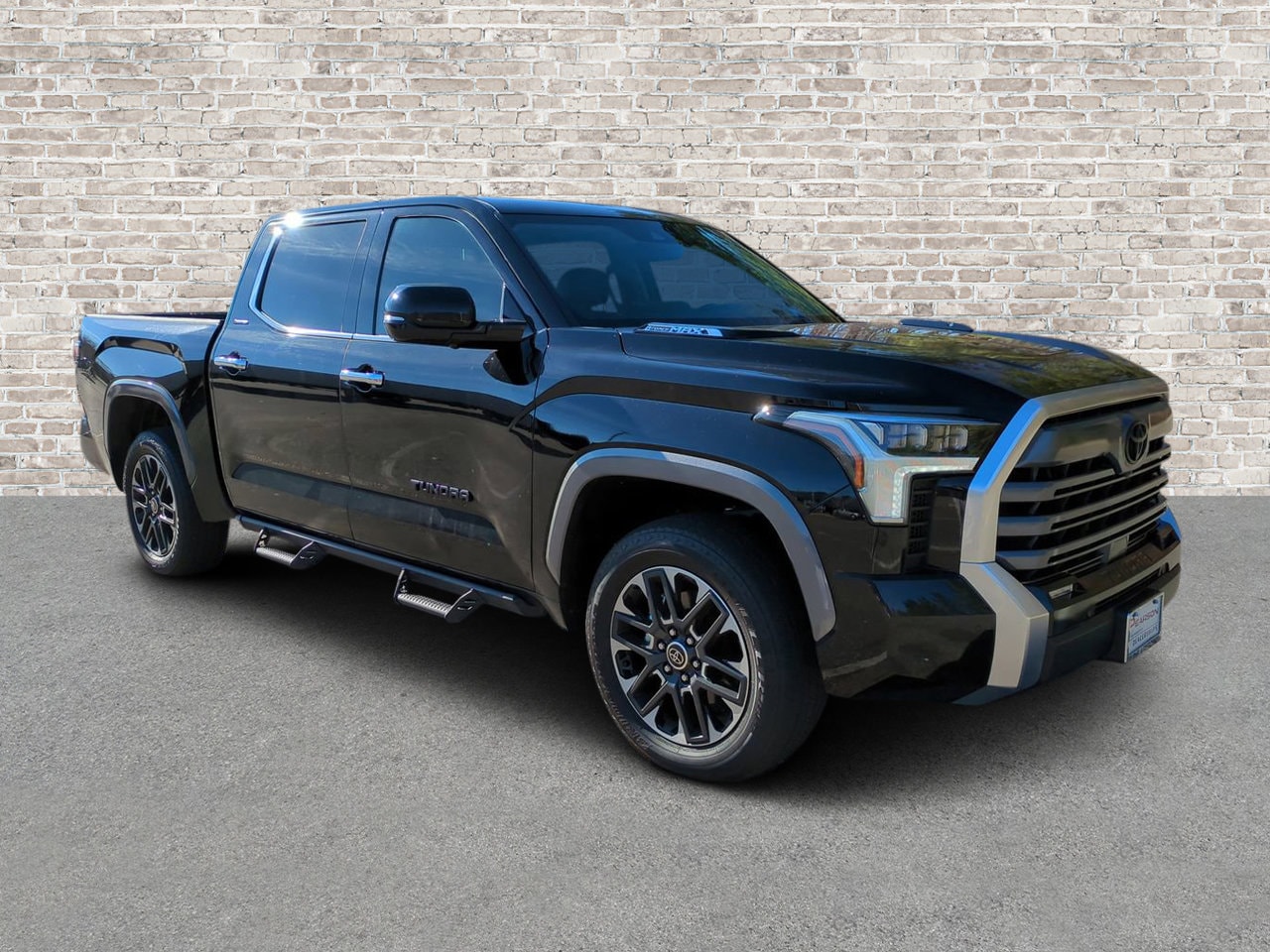 2024 Toyota Tundra Limited's photo